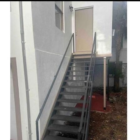 Guest House Near Downtown Miami Exterior photo